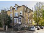 Flat for sale in The Grove, London, W5 (Ref 224921)