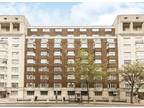 Studio for sale in Woburn Place, London, WC1H (Ref 221163)