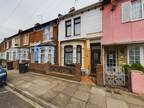 Seagrove Road, Portsmouth PO2 3 bed terraced house for sale -