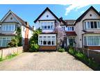 4+ bedroom house for sale in Clyde Road, Wallington, SM6