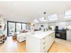 Flat for sale in Upland Road, London, SE22 (Ref 226110)