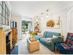 Flat for sale in Redcliffe Gardens, London, SW10 (Ref 225831)