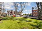 Craneswater Park, Southsea, Hampshire 2 bed apartment for sale -