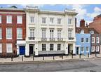 High Street, Portsmouth, Hampshire 4 bed ground floor flat for sale -