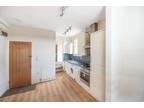 1 bed flat to rent in High Road, N12, London