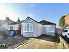 Golf Links Road, Hull 2 bed detached bungalow -