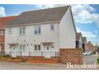 2 bedroom semi-detached house for sale in Widvale Road, Mountnessing, CM15