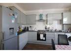 3 bed flat to rent in Beaconsfield Road, NW10, London