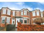 Lamorna Avenue, Hull 3 bed terraced house for sale -