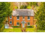 4 bedroom detached house for sale in Aylesbury Road, Askett, Princes Risborough