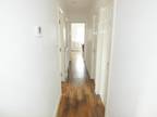Flat 9 Bawaz Place 1 Independent Street, Nottingham, NG7 3LN 3 bed apartment to