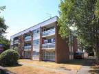 1 bed flat for sale in The Gables, TW5, Hounslow
