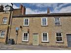 2 bedroom terraced house for sale in Victoria Road, Richmond, DL10
