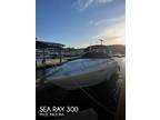 30 foot Sea Ray 300 Sundancer