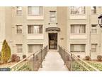 Unit/Flat/Apartment, Multi-Family - WASHINGTON, DC 2838 Hartford St Se