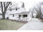 Lovely 3BR/2BA Home in Sylvania! Updated Kitchen and Baths, Master Bedroom w.