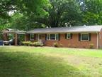 Home For Sale In Mooresville, North Carolina