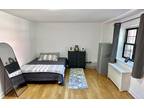 Furnished Flushing, Queens room for rent in 3 Bedrooms, Apartment for 1150 per