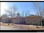 8711 Baseline Rd #2A - Little Rock, AR 72209 - Home For Rent