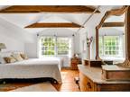 Flat For Sale In Woodstock, New York