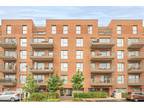 2 Bedroom Flat for Sale in Hargrave Drive