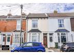 Ward Road, Southsea 2 bed terraced house for sale -