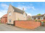 2 bedroom detached house for sale in Black Barn Close, Lower Somersham, Ipswich