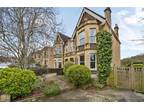 Bloomfield Avenue, Bath, Somerset, BA2 4 bed semi-detached house for sale -