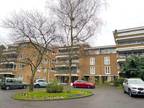 2 bed flat to rent in Sunset Avenue, IG8, Woodford Green