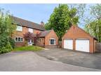 4+ bedroom house for sale in Mermaid Close, Gloucester, GL1