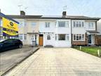 Gloucester Avenue, Chelmsford, CM2 3 bed semi-detached house for sale -