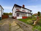 Wyncliffe Gardens, Leeds 3 bed property for sale -