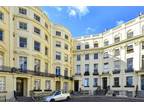 Brunswick Square, Hove, East Susinteraction, BN3 3 bed apartment for sale -
