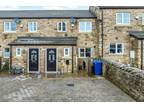 2 bedroom semi-detached house for sale in Spencer Close, Skipton, BD23
