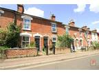 2 bedroom terraced house for rent in Crowhurst Road, Colchester, Esinteraction