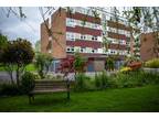 Riverside Drive, Solihull, B91 2 bed apartment for sale -