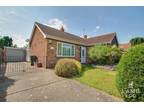 2 bed house for sale in Beacon Way, CO16, Clacton ON Sea