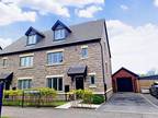 Rhodfa Gelli Aur, Penllergaer, Swansea. 4 bed semi-detached house for sale -
