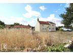 3 bedroom detached house for sale in Mill Hill, Aldringham, Suffolk, IP16