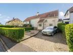 3 bedroom semi-detached house for sale in Hythe, CT21