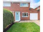 2 bed house to rent in Tiptree Close Nottingham, NG16, Nottingham