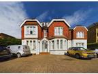 Flat for sale in Park Hill Road, Bromley, BR2 (Ref 223324)