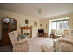2 bedroom flat for sale in The Bourne, Hastings, TN34