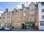 100 Canongate, Old Town, Edinburgh, EH8 1 bed ground floor flat for sale -