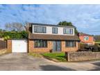 3 bedroom detached house for sale in Station Road, Buxted, TN22