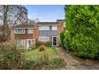 Oakwood Drive, Lordswood, Southampton, Hampshire, SO16 3 bed terraced house for