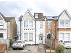 Flat for sale in Sutherland Avenue, London, W13 (Ref 221129)