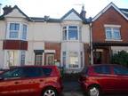 Earls Road 2 bed flat for sale -