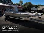 Xpress Hyper-Lift Bay H22B Bay Boats 2021