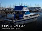 37 foot Chris-Craft Roamer